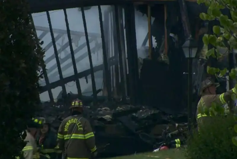 Пенсильванияда уй портлаши оқибатида тўрт киши ҳалок бўлди, бир киши бедарак йўқолди