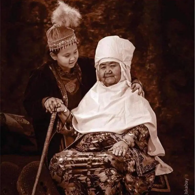 ۇياڭدىق پەن ۇيالشاقتىق قىز بالاعا ءمىن بە؟