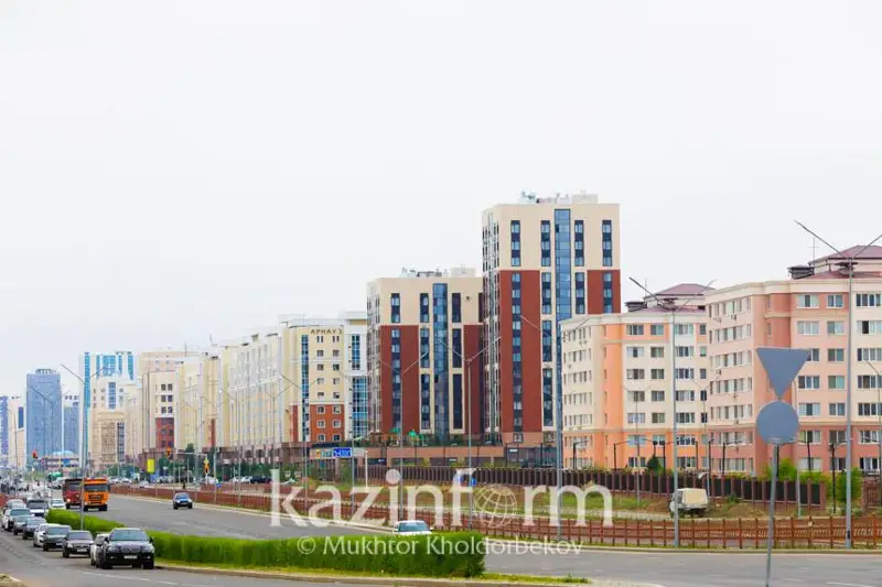 جىلجىمايتىن مۇلىك نارىعى: قازاقستاندا پاتەرلەر ارزانداي ما؟