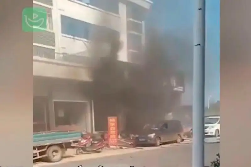中国一餐馆发生爆炸已致34人受伤