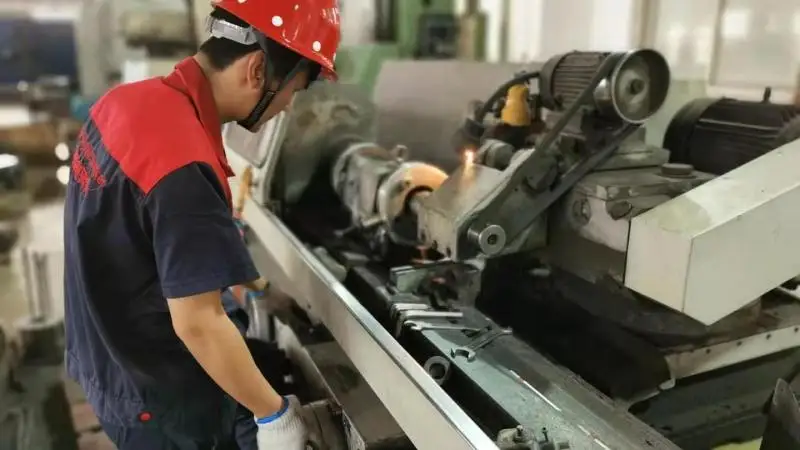 劳动部提高青年参与实习项目的薪资标准