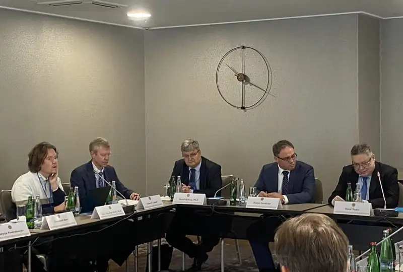 Pragada Qazaqstannyń áleýmettik reformalary talqylandy