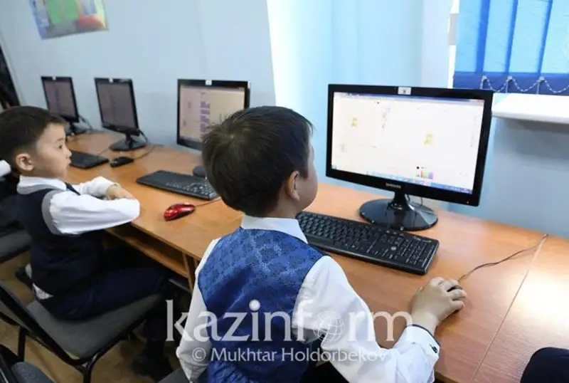 Келаси йилдан Қозоғистонда «Қишлоқ рақамли мактаби» лойиҳаси жорий этилади