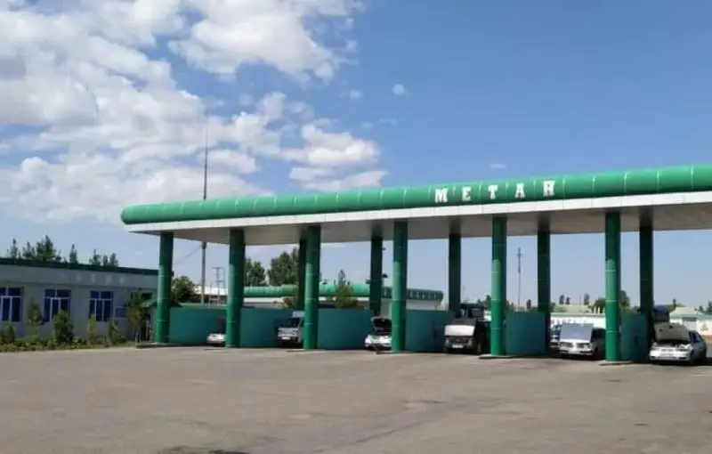 Ўзбекистонда газ тўлдириш шохобчалари фаолияти вақтинча тўхтатилди