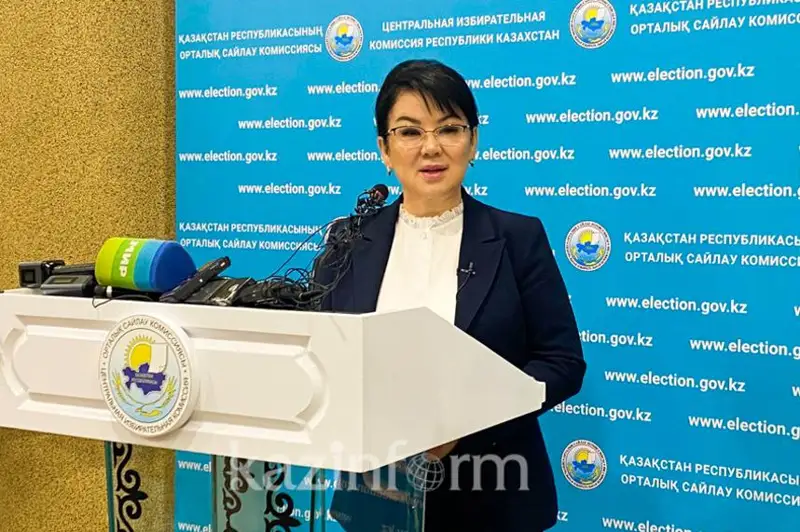 Prezıdenttikke kandıdat Saltanat Tursynbekova: 200-deı azamattyń qolyn ózim jınadym