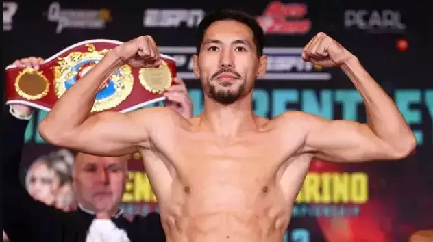 امەريكالىق ساراپشى جانىبەككە قازاق بوكسشىمەن جەكپە-جەك ۇسىندى