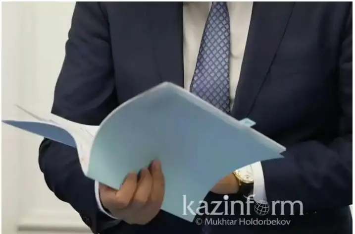 ب ا ق تۋرالى زاڭ جوباسى 27- قاڭتارعا دەيىن قوعام تالقىلاۋىندا بولادى