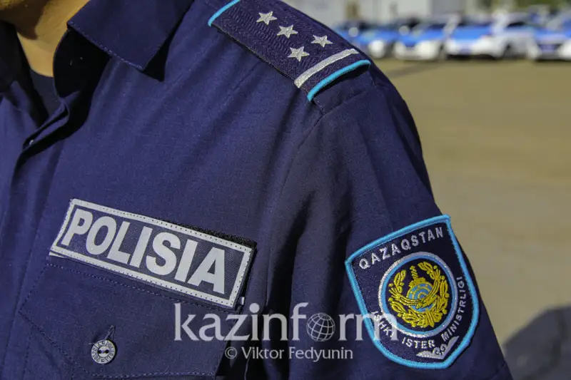 Sátbaev qalasynda mas adam jedel járdem kóligin urlap áketip, aýdaryp tastaǵan