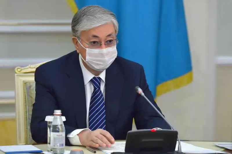 Коронавирусга қарши курашаётган шифокорларни қўллаб-қувватлашга яна 140 млрд тг ажратилади