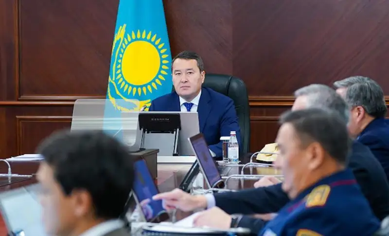 ҚР Бош вазири турар-жой тармоқларини рақамлаштириш бўйича топшириқ берди