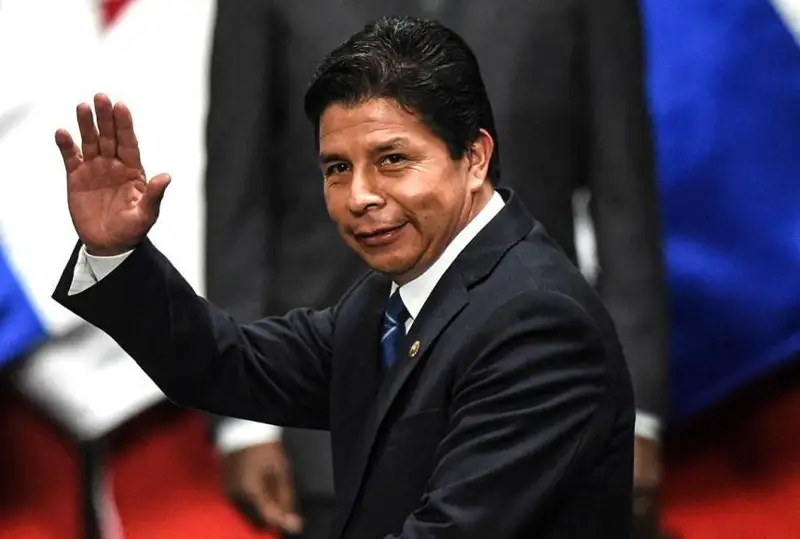 Перунинг импичмент қилинган президенти ҳибсга олинди