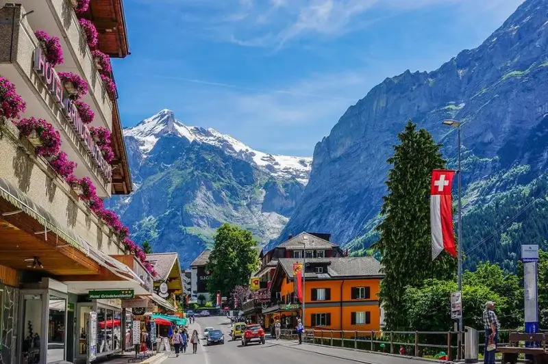 Семьям казахстанских дипломатов разрешат работать в Швейцарии