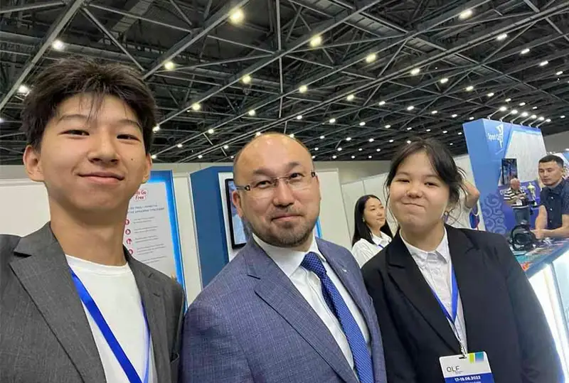 جاھاندىق جاستار ءتۋريزمى سامميتىنە قازاقستان اتىنان ەكى وقۋشى قاتىسادى