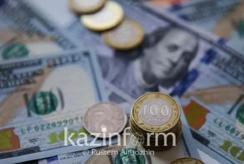 قور نارىعىندا دوللار باعامى 476 تەڭگەگە جۋىقتادى