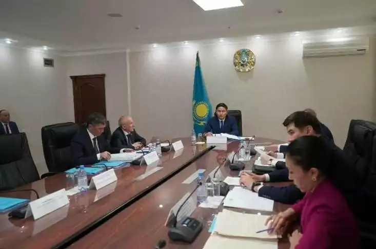 قازاقستاندا عىلىمي اتاقتار ءۇشىن قوسىمشا اقى تولەنەدى