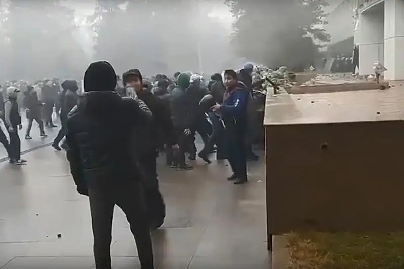 الماتى وبلىسىندا قاڭتار وقيعاسىنا قاتىسقانى ۆيدەوعا ءتۇسىپ قالعان 11 ادام ۇستالدى