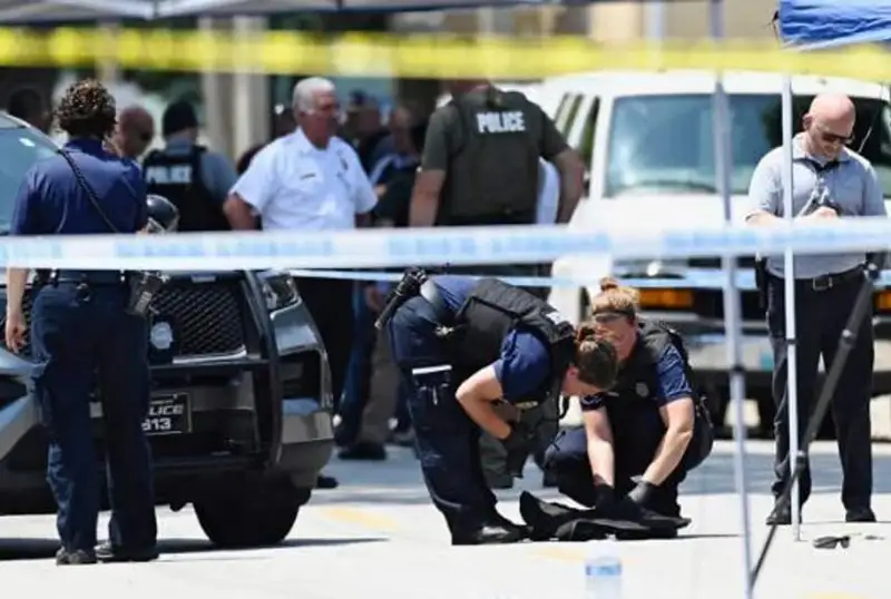 Миссури штатида машина ҳайдовчиси ҳужжатларни текшираётганда полициячини ўлдирди