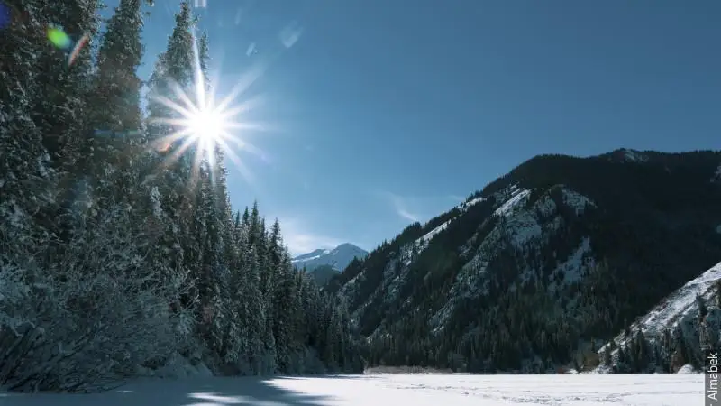 كولسايدىڭ قىستاعى كورىنىسى تامساندىرادى - ۆيدەو