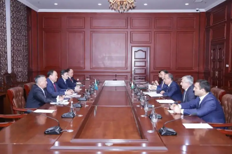 哈塔外交部召开政治磋商会议