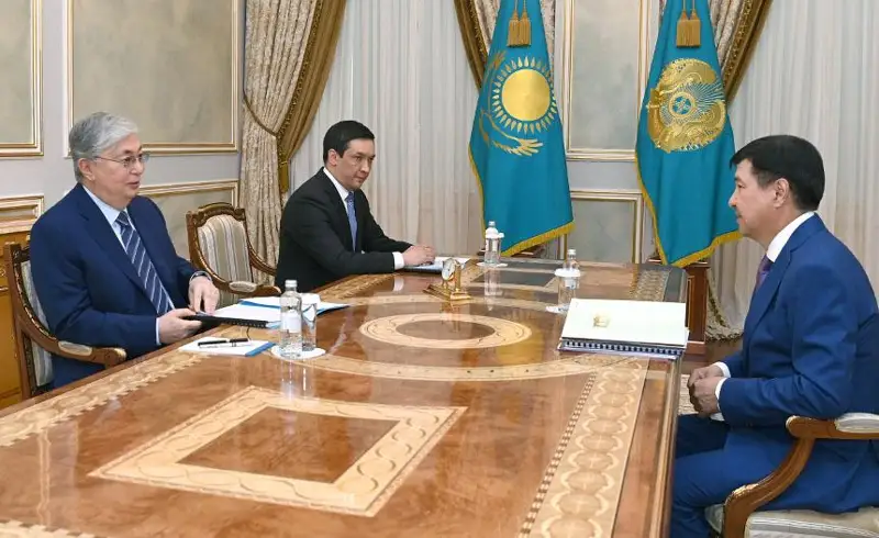 Давлат раҳбари ҚР Олий суд раисини қабул қилди