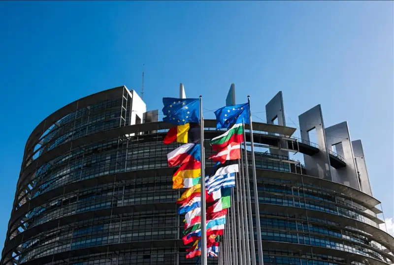 ەۋروپارلامەنتكە 70 جىل تولدى