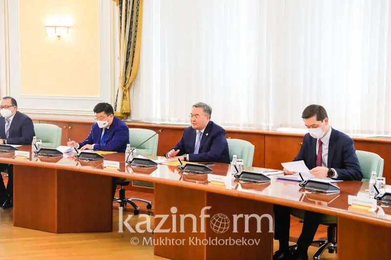 Казахстан предложил Венгрии запустить авиарейс Будапешт - Алматы - Будапешт