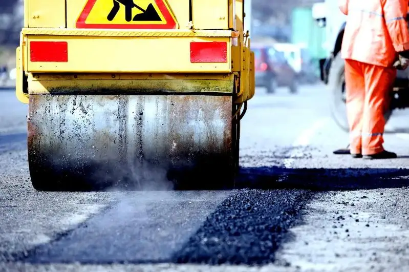 Қозоғистонда жорий йилда 2,6 минг км йўл қурилади