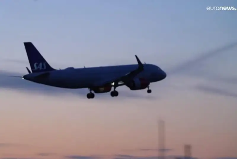 Скандинавия мамлакатларида ҳар иккинчи рейс бекор қилинди