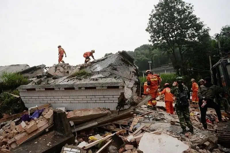 中国四川省发生5.6级地震  造成4067人受灾
