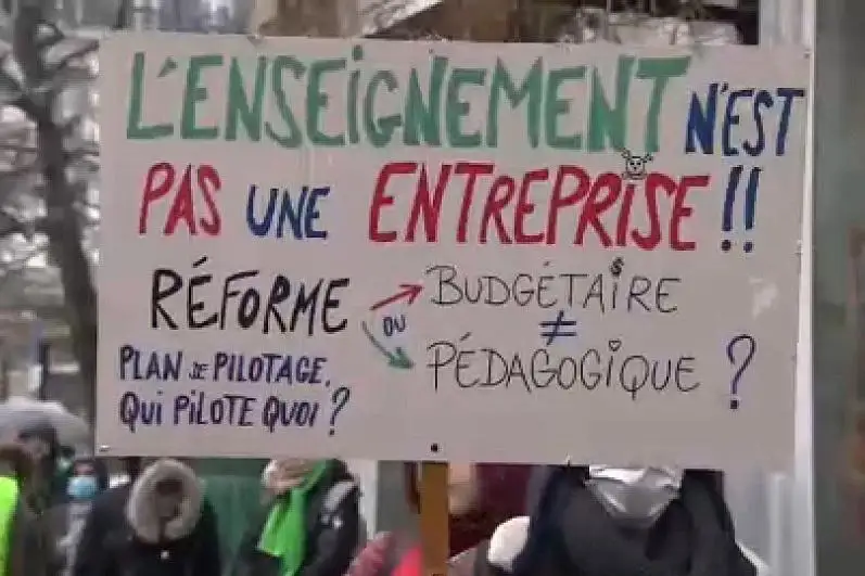 Ислоҳотлардан чарчаган бельгиялик ўқитувчилар норозилик билдиришди