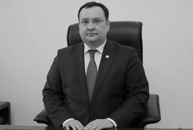 ماحامبەت اۋدانىنىڭ اكىمى جايىق وزەنىنە باتىپ كەتتى