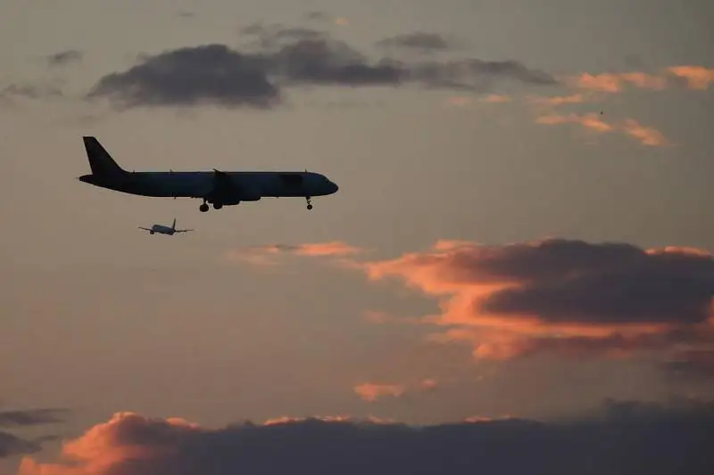 Эмланган чет элликларга Мисрга ПCР синовларисиз киришга рухсат берилди