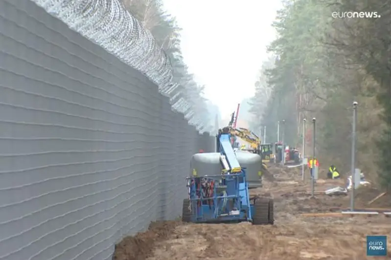 Литва ноқонуний  мигрантлар оқими туфайли фавқулодда ҳолат жорий қилиши мумкин