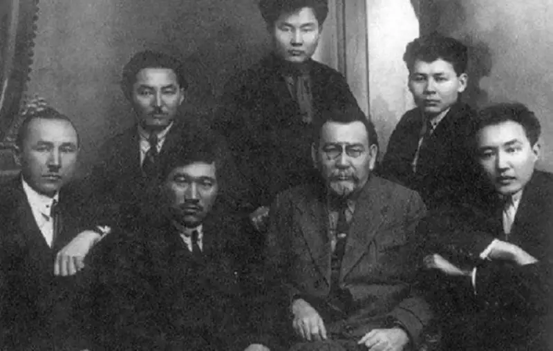 الاش ءھام ازاتتىق يدەيا