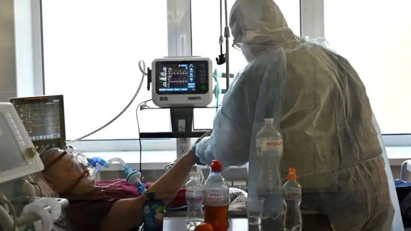 Европа Иттифоқи COVID-19 авж олгани сабабли Украинани «яшил рўйхат»дан чиқаришга қарор қилди.