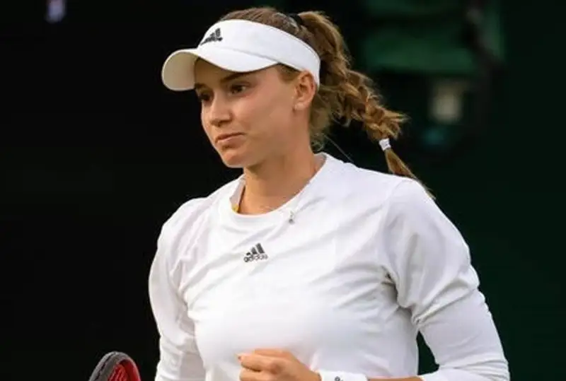 Лучшая теннисистка Казахстана пробилась в четвертьфинал Уимблдона