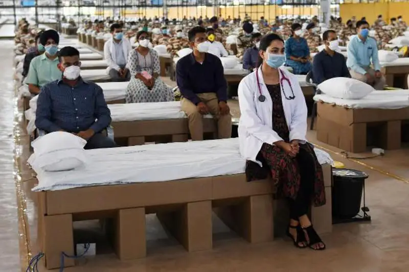 Ҳиндистонда дунёдаги энг йирик коронавирус касалхоналаридан бири очилди