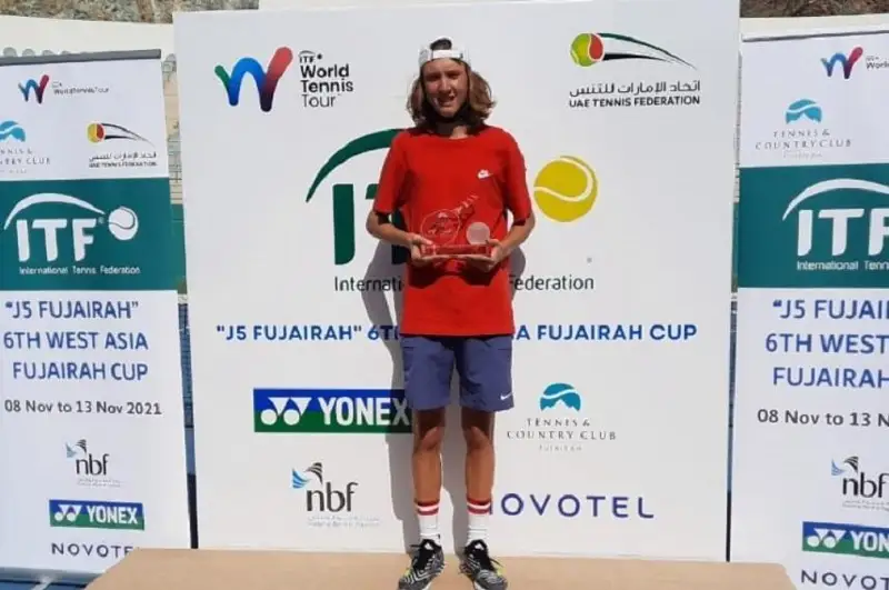 Даниал Рахматуллаев дунёнинг энг кучли 200 нафар ёш теннисчилар қаторига кирди