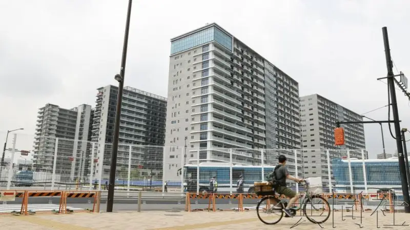 东京奥运村疫情下平静开放 罕见未举行仪式