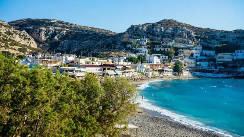 قازاقستاندىق تۋريستەر ءۇشىن جاڭا تانىمال باعىتتار اتالدى