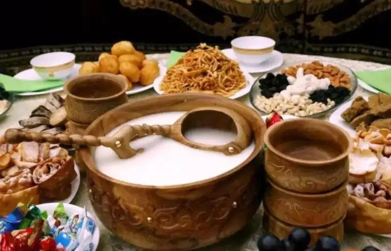 ناۋرىز اتاۋى پارسىدان كىرگەن بە؟