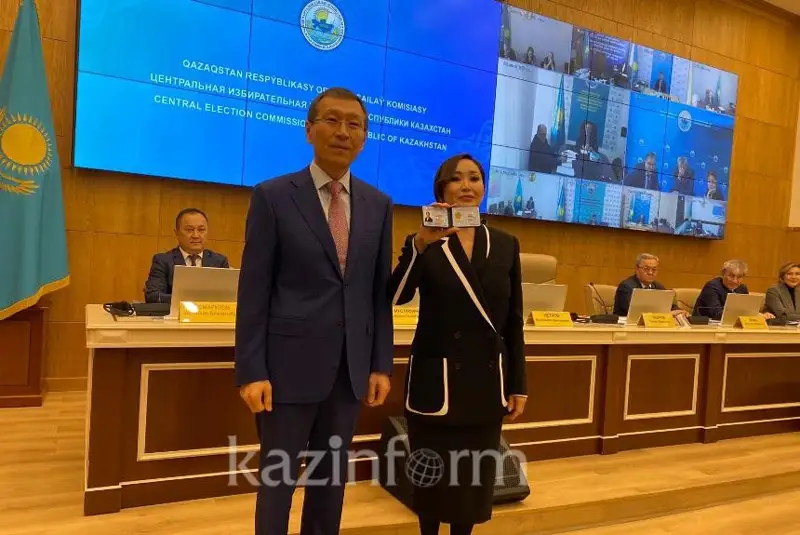 Қозоғистонда Президентлик сайлови: Биринчи аёл номзод расман рўйхатга олинди