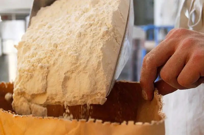 Самые высокие цены на муку среди городов РК - в Нур-Султане и Алматы