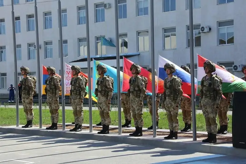 Сколько военных сил ОДКБ прибыло в Казахстан