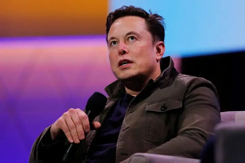SpaceX和特斯拉创始人马斯克24小时损失近140亿美元
