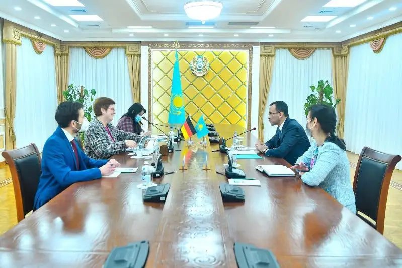 ҚР Сенати Раиси Германия элчиси билан учрашди