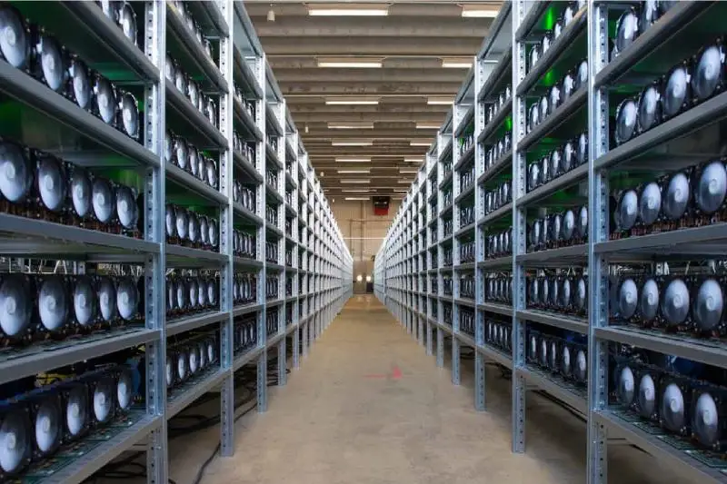 Майнинговую ферму приверженца деструктивного течения выявили в Акмолинской области