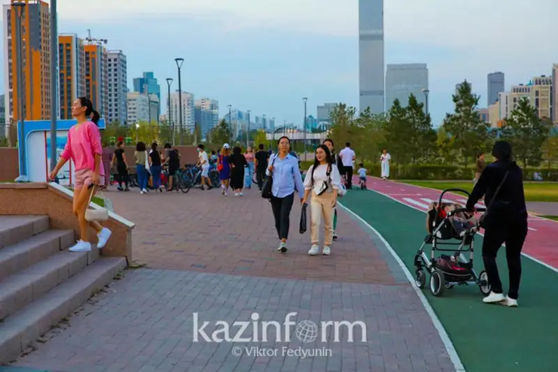 Қозоғистонда аёллар эркаклардан ярим миллионга кўп