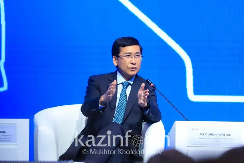 اسحات ايماعامبەتوۆ بالاباقشالاردىڭ تەكسەرۋدەن جالتارۋ ءادىسىن اتادى