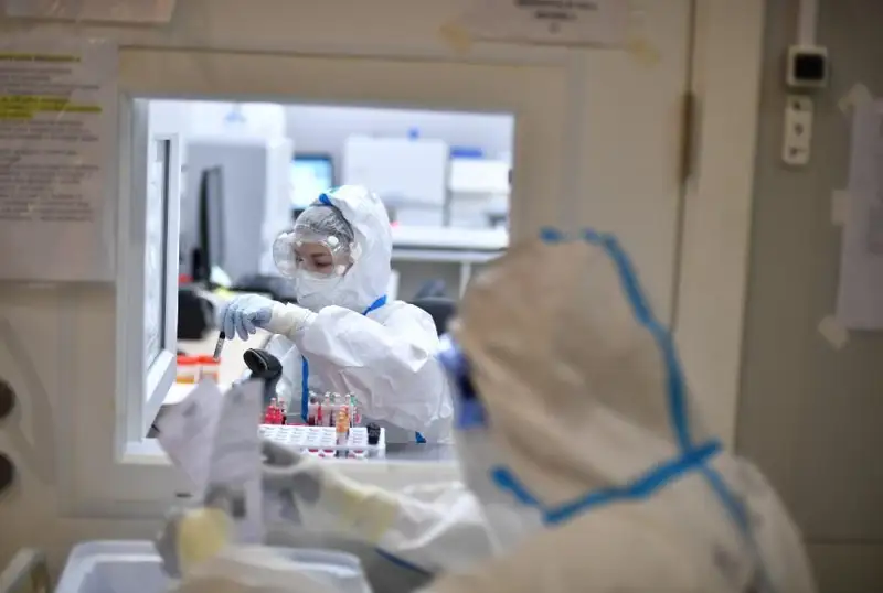 Дунёда бир суткада ярим миллиондан ортиқ одам CОVID-19 билан касалланган